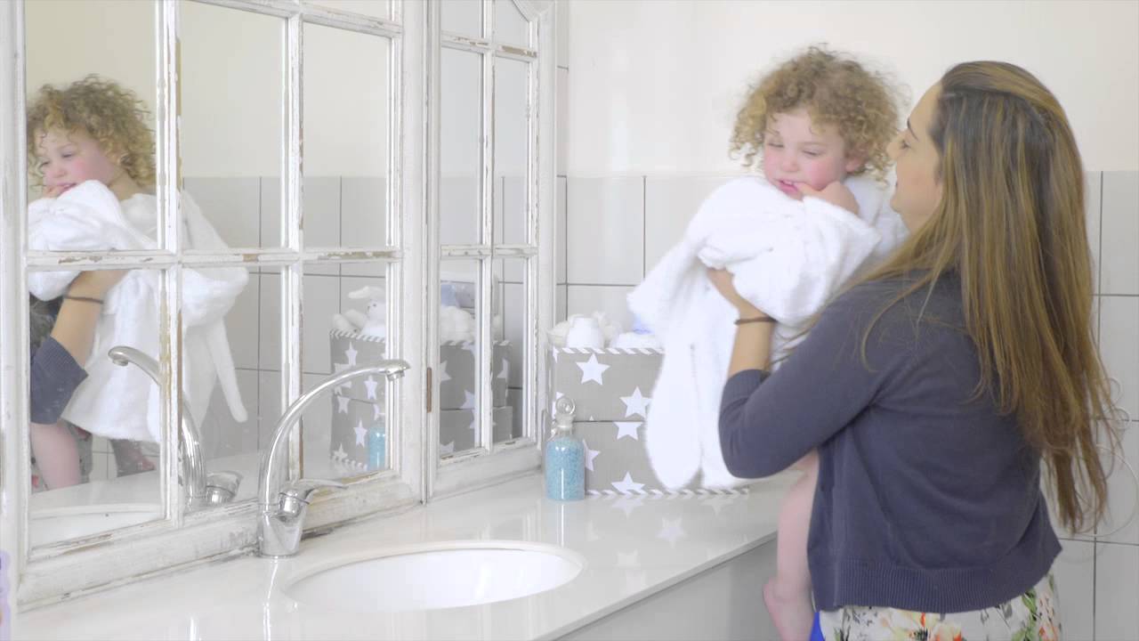 Bath time - YouTube