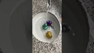 Bathtub Filling ASMR Short // Sink Fill with 3 Rubber Ducks #watersounds #relax