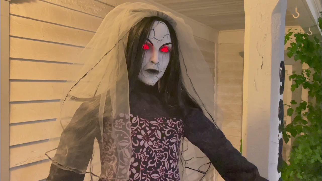Tekky's Rising Ghost Bride™ (6 ft Animated LED Haunting Ghost Bride