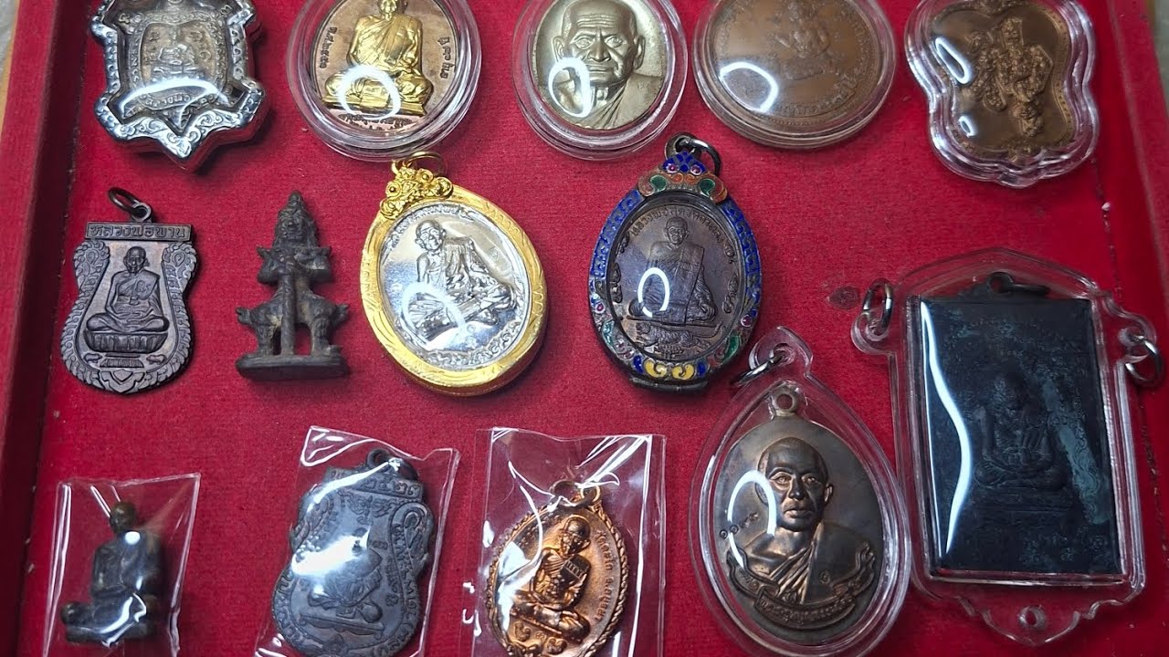 เหรียญหลวงพ่อตัด วัดชายนา เนื้อนวะหน้ากากทองคำ