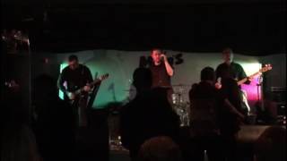 IN2MINDS - WITH OR WITHOUT YOU (U2 COVER) LIVE AT THE MARRS BAR WORCESTER 10/12/16