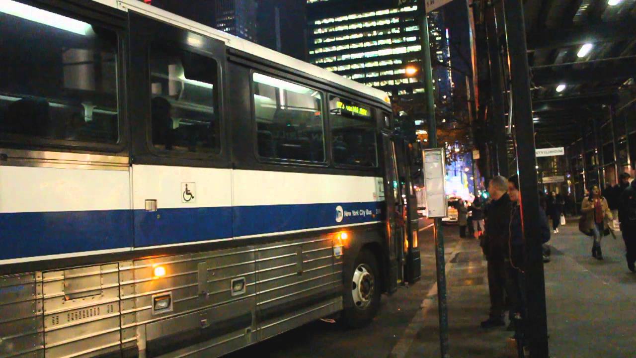 MTA New York City Bus 2002 MCI D4500 Commuter Coach 2816 on Route x17J ...