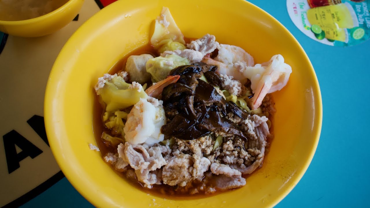 One of the best BAK CHOR MEE (minced meat noodles/) in Singapore! (Tiong Bahru, street food)