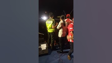 Tawuran parah agung juanda mengamok poooooll