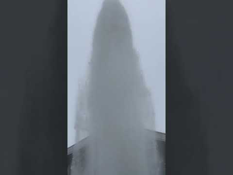 Tall geyser shoots water over multi-story building #Shorts