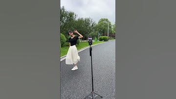 Extendable Auto Face Tracking Tripod 360° Rotation, No App!!  # Auto Face Tracking Tripod
