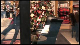 Holiday Shoppers #Mannequin Challenge