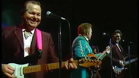 Roy Clark "Ghost Riders in the Sky" ~ smoking hot ...