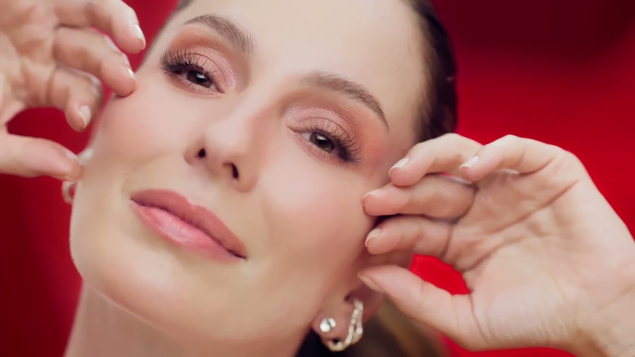 ¡Prueba la renovada línea Anti-Edad Pond´s Age Miracle!​