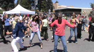 Nia Flash Mob.wmv