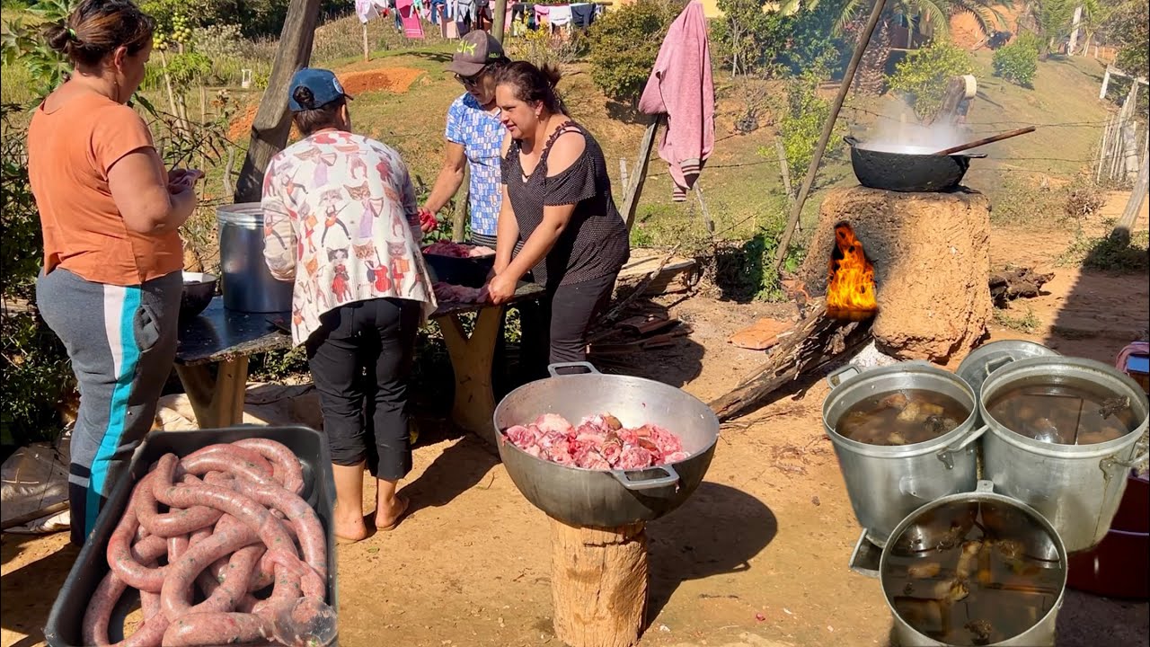 Mutirão pra Arrumar o Capadão/ Carne de Lata, Linguiça Caipira, Torresmo a Pururuca e Luiz Gordo