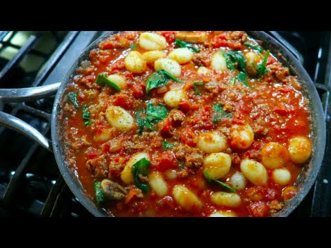 easy-dinner-ideas-kids-will-love!-plant-based-gnocchi-"spaghetti"