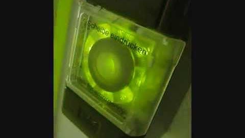 Self destruct sequence has been activated - Sound effects