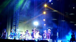 [DKFC in Manila] EXO - HAWAK KAMAY FULL CUT (01.19.2013)