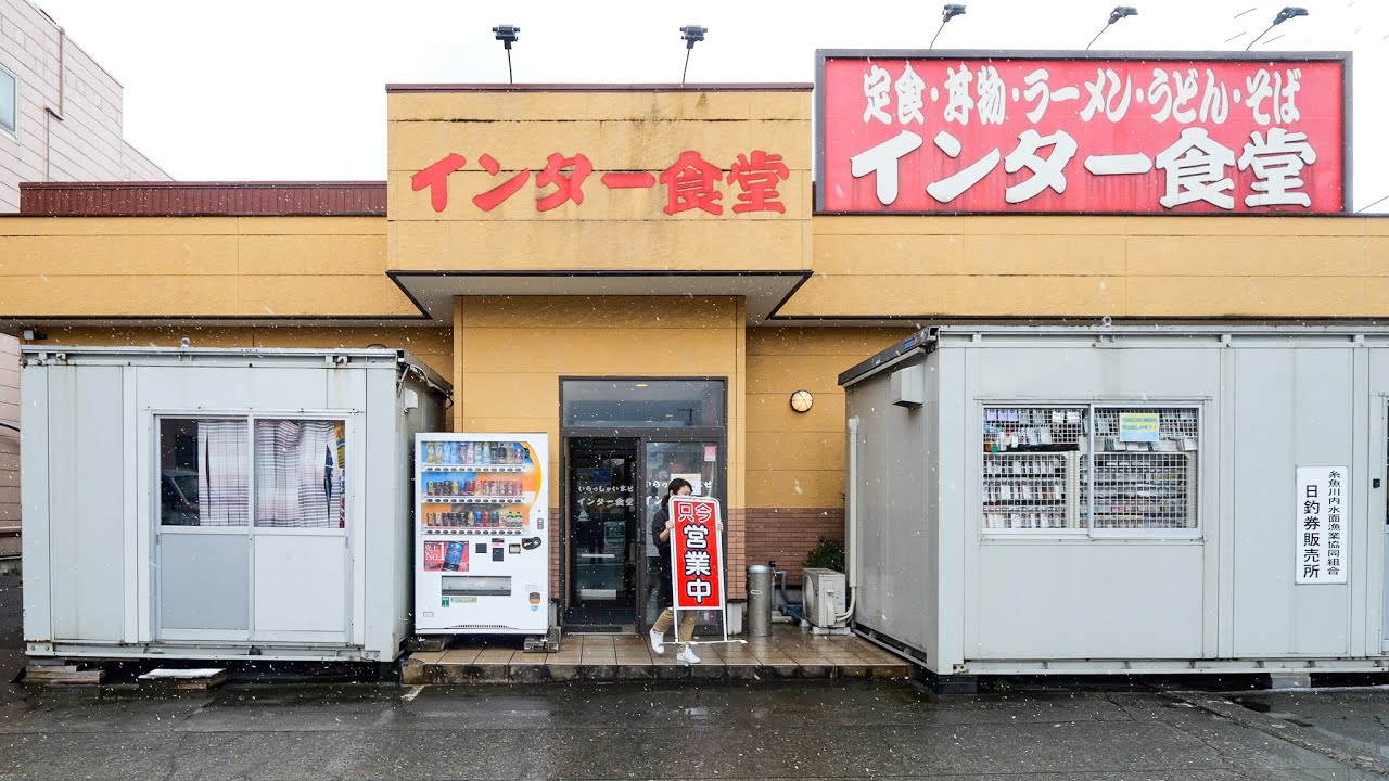 【新潟】ガテン系職人アニキ達が朝昼晩ガツ盛りをキメるロードサイド男めし食堂丨Japanese Street Food