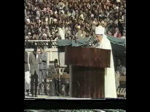 الشيخ أحمد سحنون في تجمع 1990 توأمة الجزائر والقدس