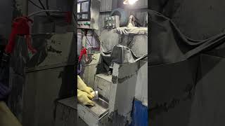 Our CNC 4-axis double sided pancake type knife sharpening machine