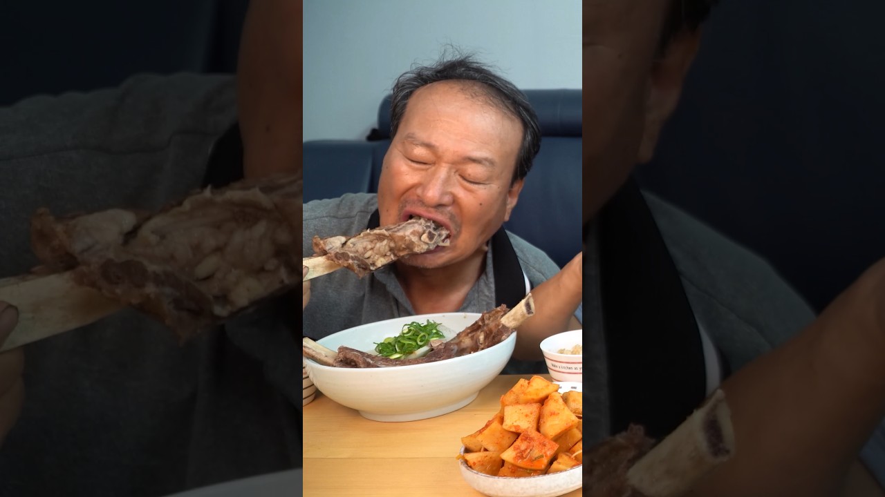 솥뚜껑에 푹 고아 끓인 왕갈비탕! #먹방 #shorts #요리
