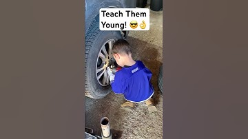 How easy is it to change a tire? #shorts #tires #diy #howto #mechanic