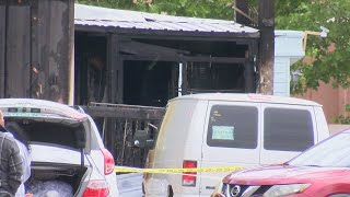 6 displaced following fire involving 2 mobile homes in southeast Albuquerque