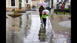 Vėsūs orai nesitrauks: daugelyje rajonų lis lietus, pūs smarkus vėjas