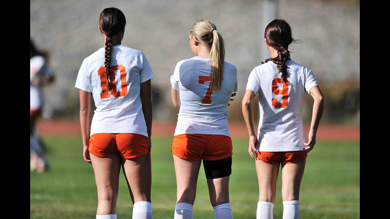 Nikon's first full-frame DSLR Nikon D3 with a  400 F2 8 Soccer Cross 