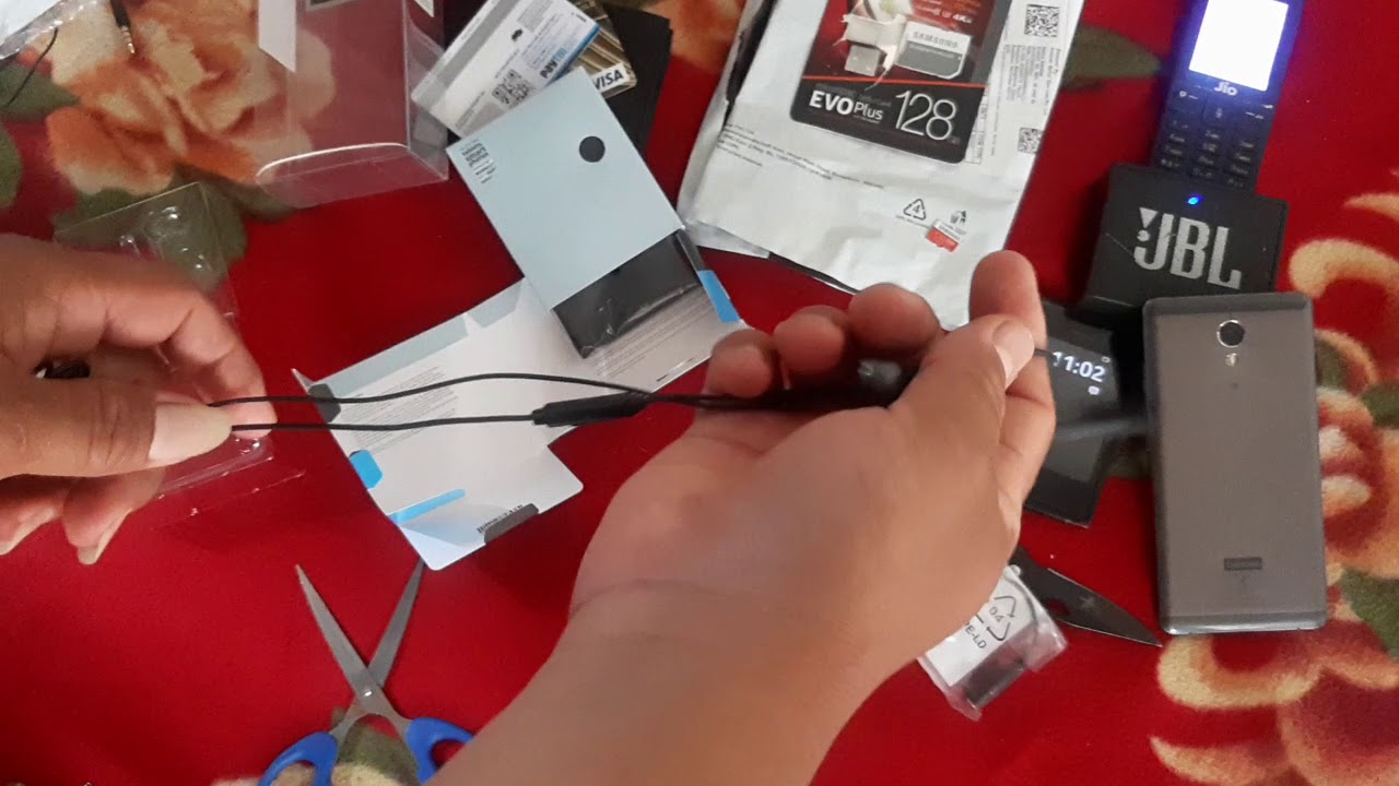 Unboxing  Sennheiser CX275S