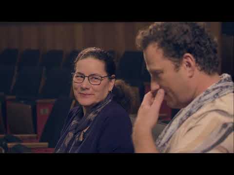 Nikolaj Szeps-Znaider and Principal Violist Miriam Hartman meet to