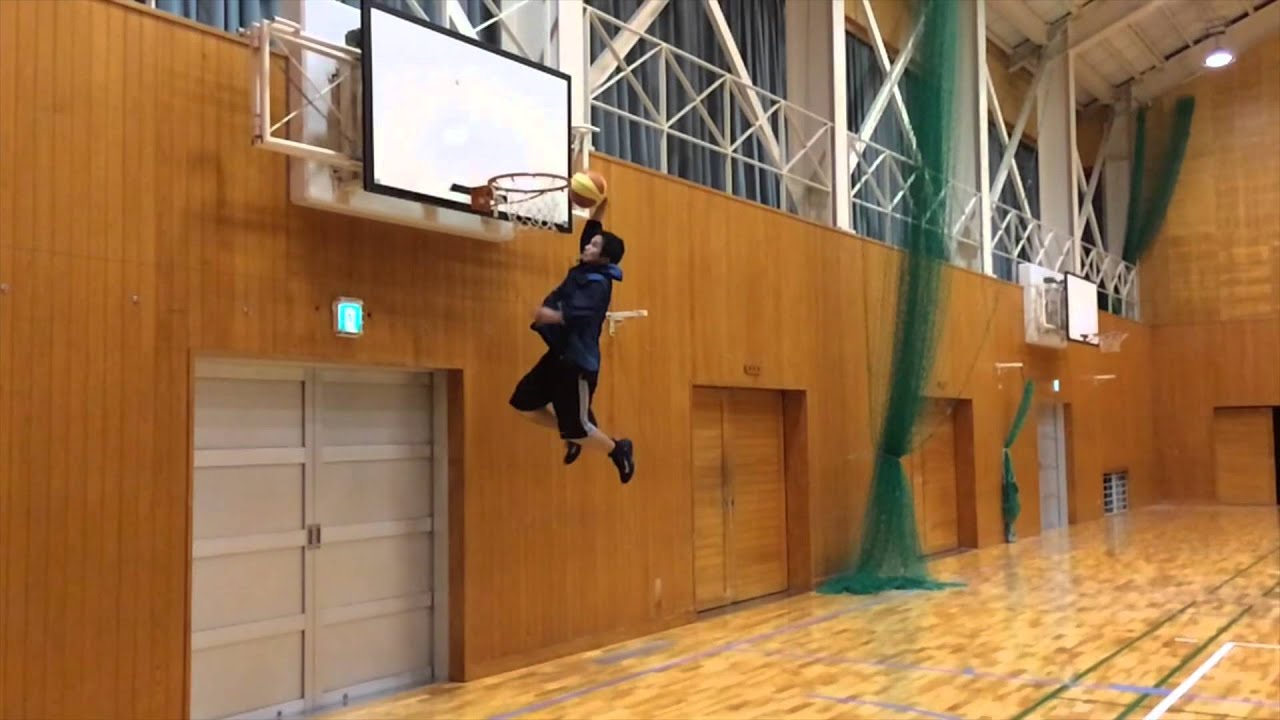 身長170cmの壁蹴りダンクシュート 日本人バスケ エアボーズ Youtube