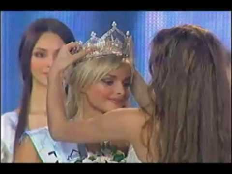 Knee Length Long Hair - The stunning Miss Russia 2005 Alexksandra Ivanovskaya