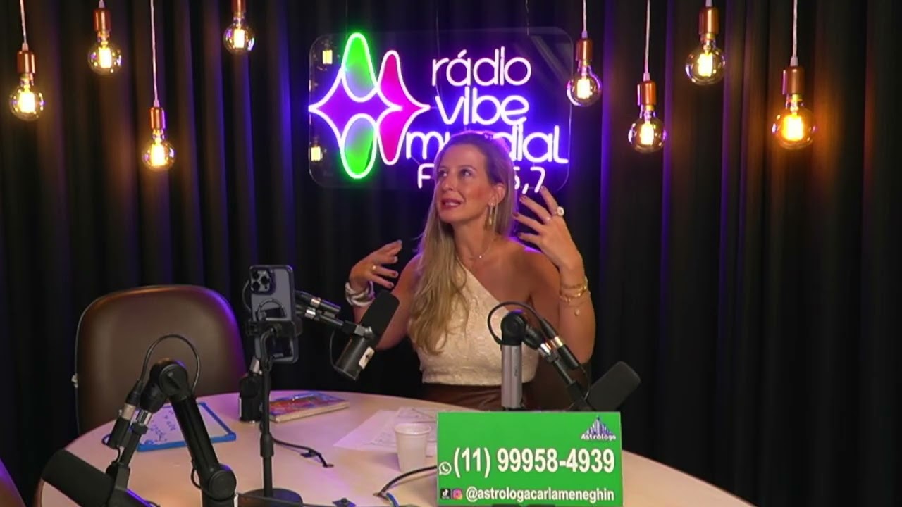 Podcast - Carla Meneghin - Radio Vibe Mundial FM 95,7 - Semana muito intensa?