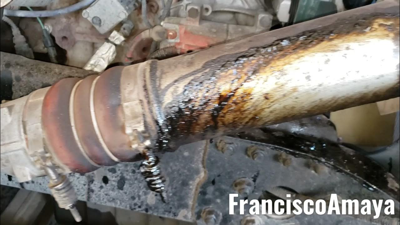 DD15 engine broken turbo turbine failure leaking oil no power low turbo