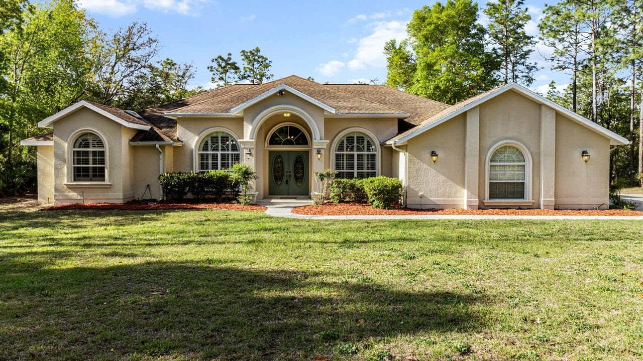 5019 N Mapleview Way, Beverly Hills, FL