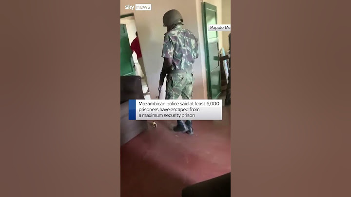 Moment prisoners escape Mozambique prison