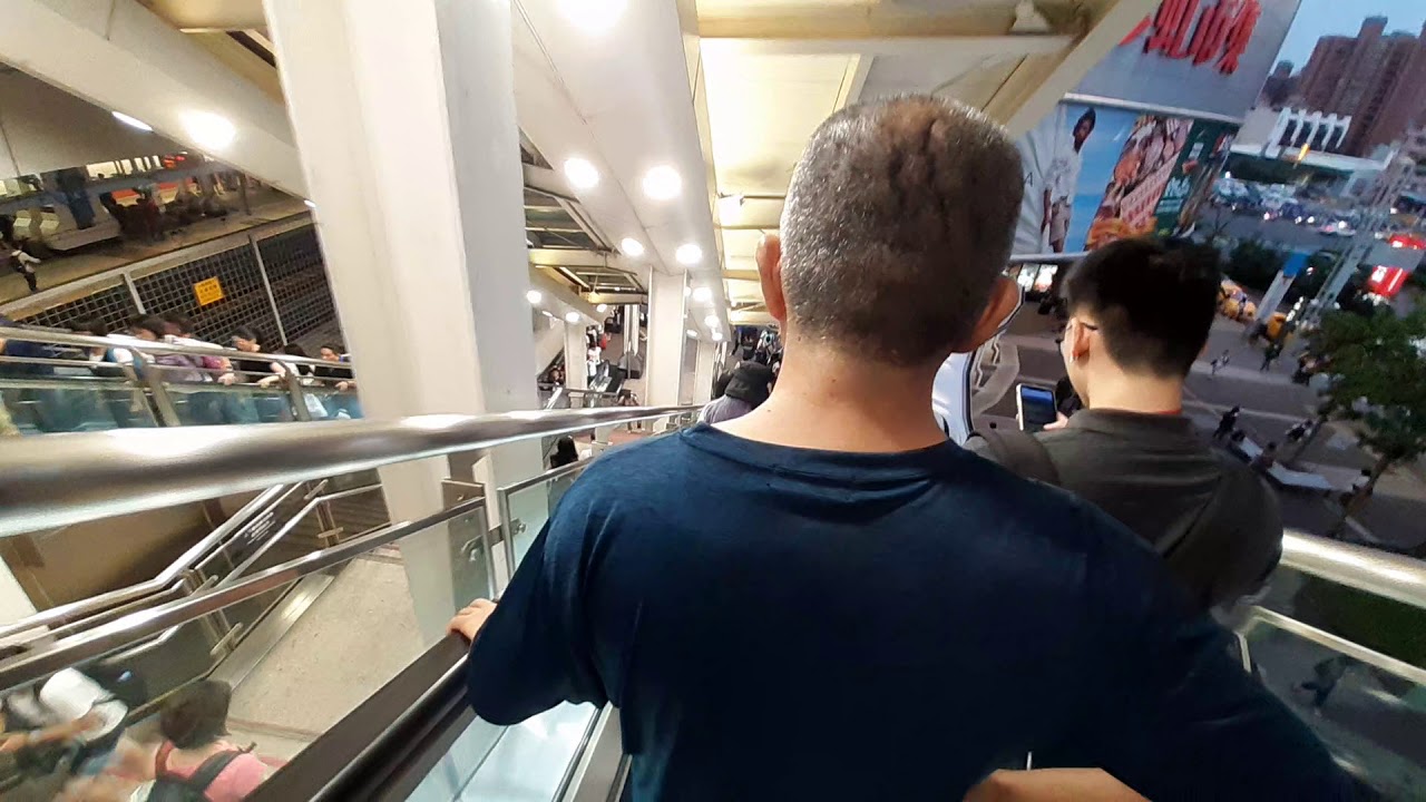 高鐵左營站轉乘高雄捷運怎麼走? 如何從高鐵左營轉高雄捷運? 換乘時間五分鐘