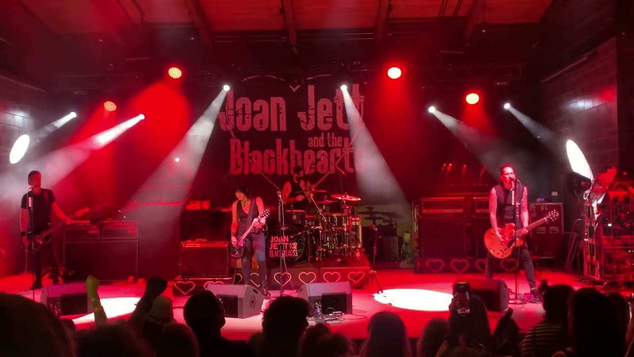 Joan Jett Crimson and Clover The Amp at Dant Crossing 6.3.22