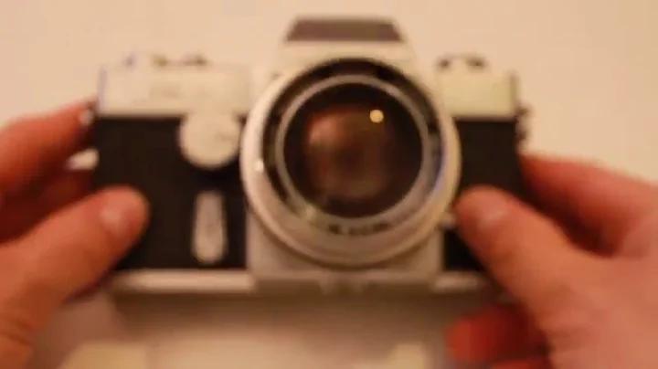 topcon RE2 vintage camera