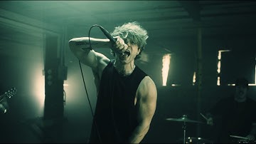 elijah - EASY TO DROWN [Official  Music Video]