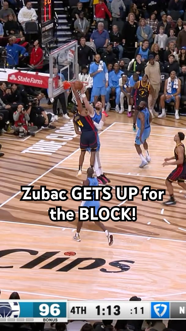 Zubac with the REJECTION igniting the fastbreak for the Powell layup!