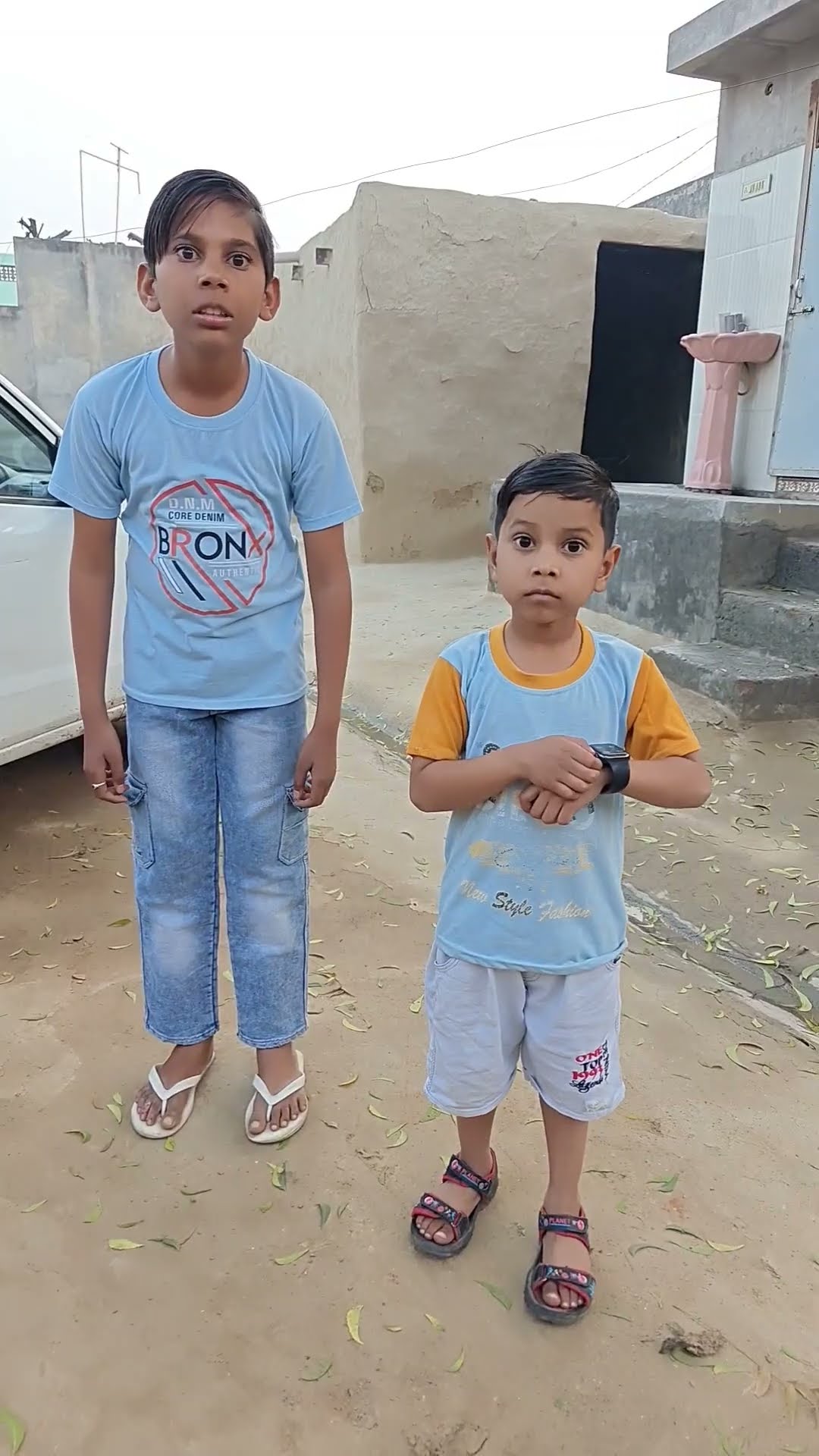 Shantanu ke hath pair lag Gai ? #shorts