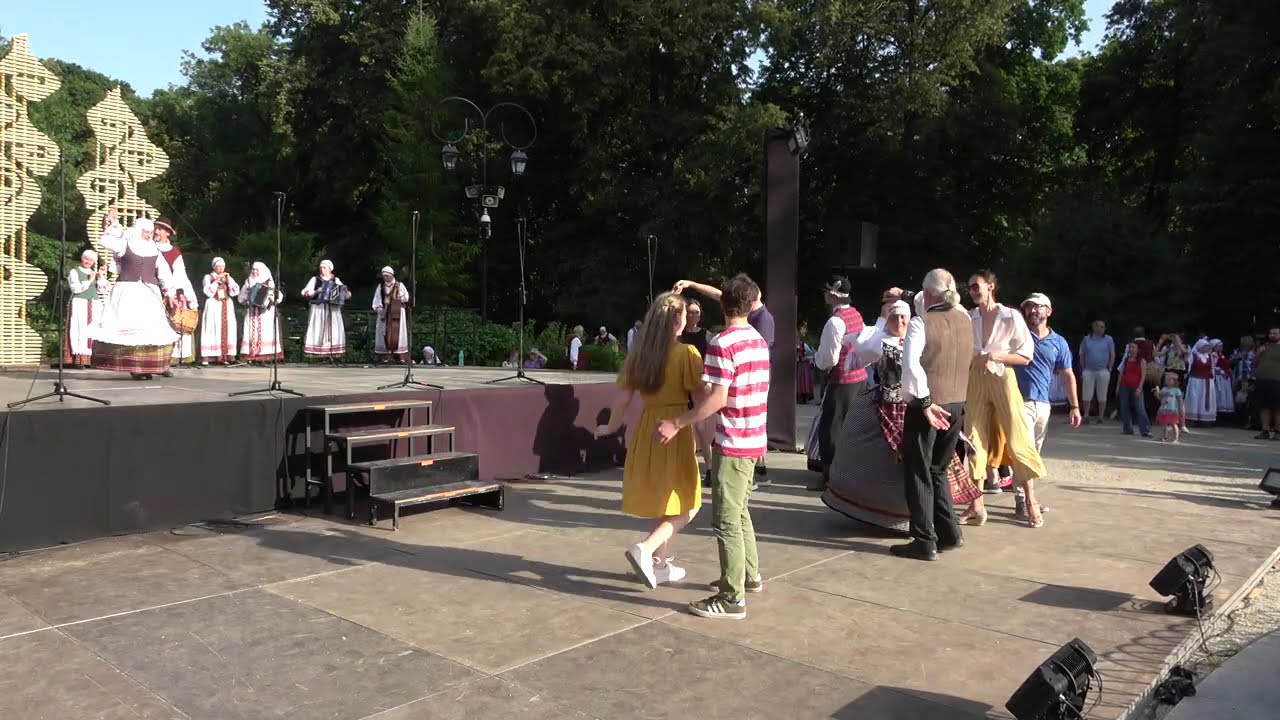 Biržų padispanas. Biržų kultūros centro folkloro ansamblis SIAUDELA. BALTICA-2024. 2024 06 30