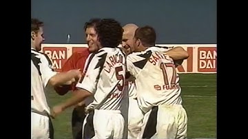 Peter Vermes Scores From The Top of The Box