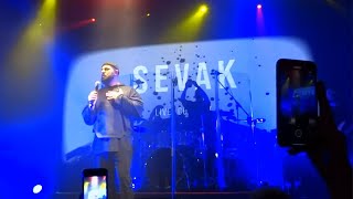 Sevak - Жди меня там | Поёт весь зал (Концерт в Питере 05.05.23)