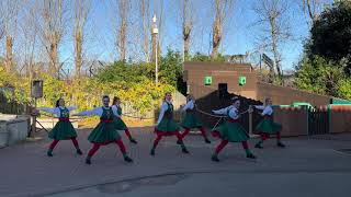 Chessington Winter's Tail 2021 - The Elf Dance Squad Preview