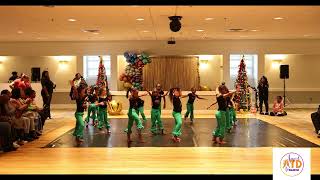 Rockin Around The Tree - Tiny Tumbling