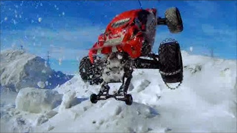 RC Overdose-Rustler Sv3 Jumps and Freestyle passes (Castle Sv3 5700Kv)