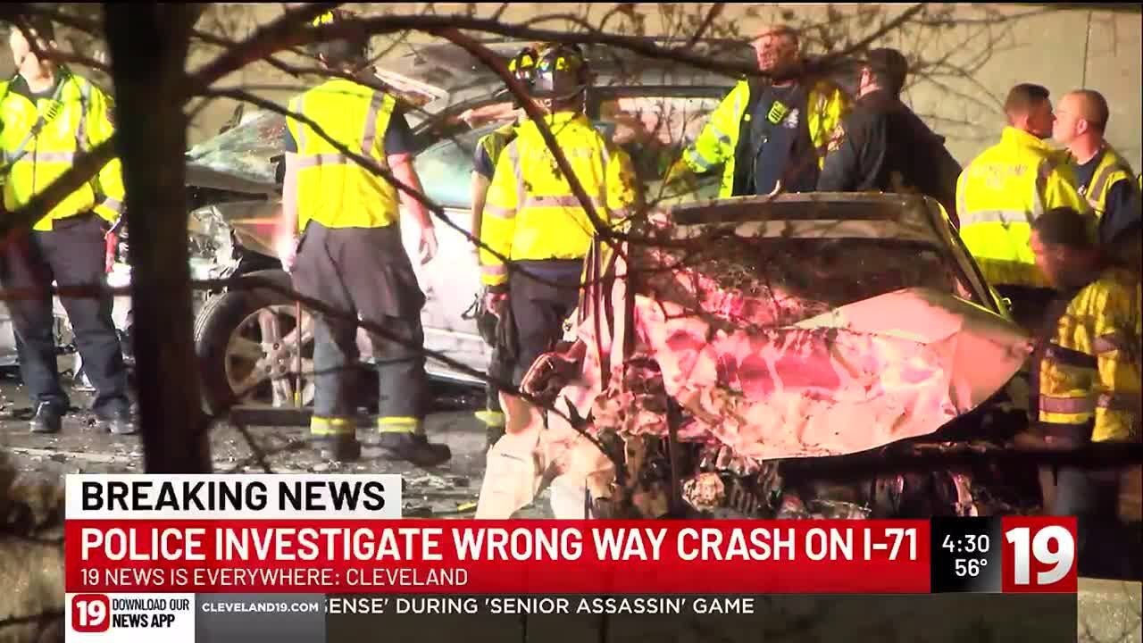 Police investigate wrong way crash on I-71 - YouTube