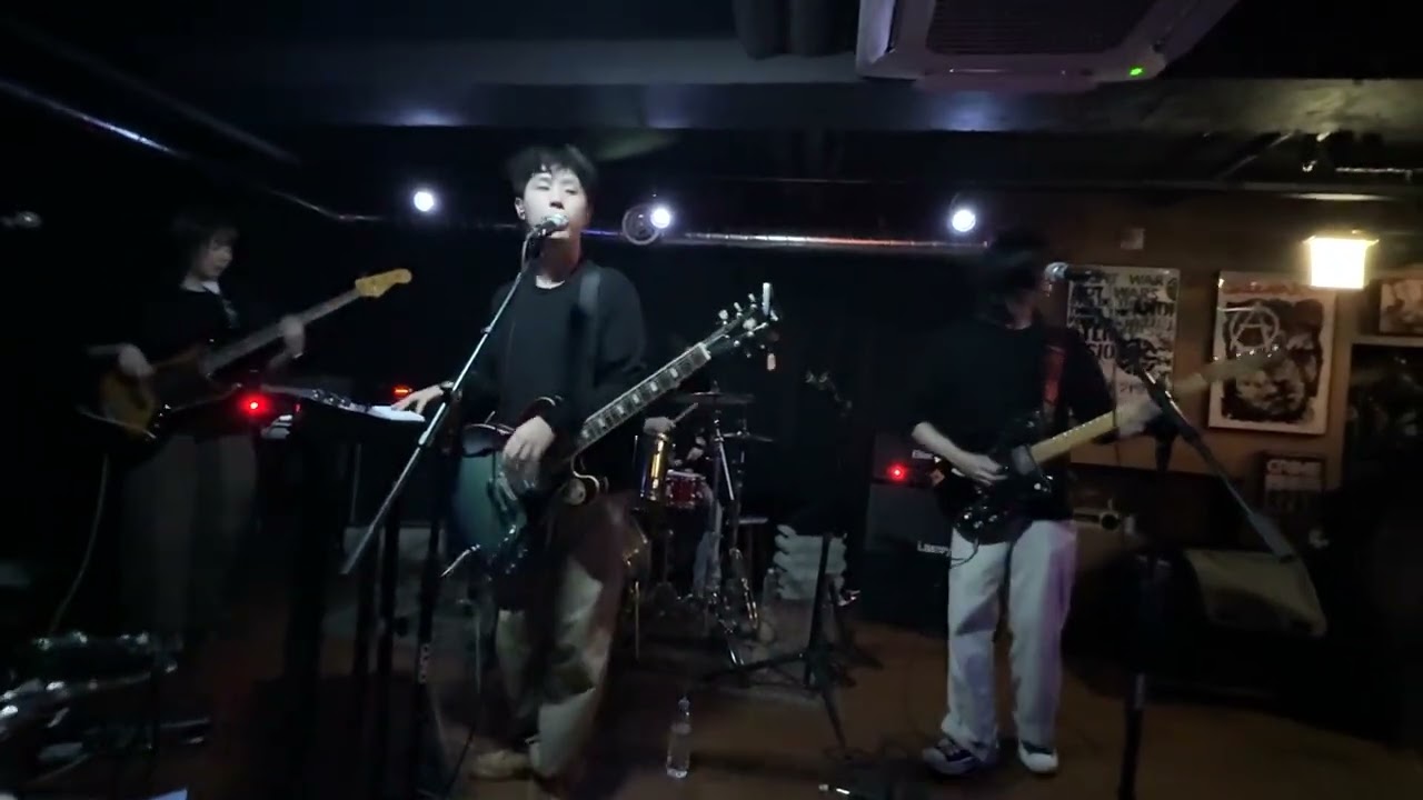 251204 행간소음 - 집단적 독백 + 아무것도 아니야 (@신촌 베이비돌)