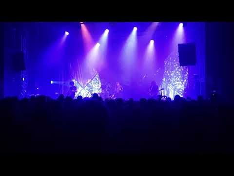 Lou Doillon Burn live Atabal Biarritz 26.04.2019