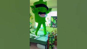 Barbie Dreamhouse 💖 or Mojo Dojo Casa House? 💚